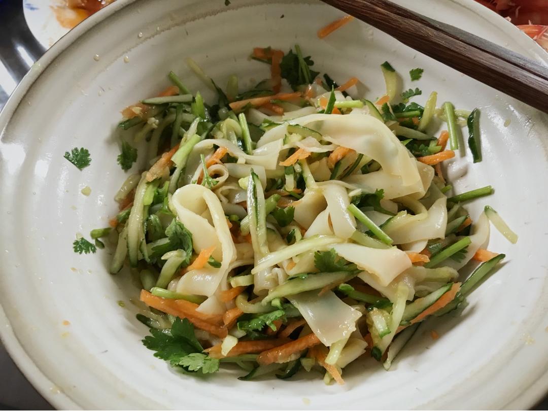 万能快手凉皮❗️不用洗面❗️不破皮❗️