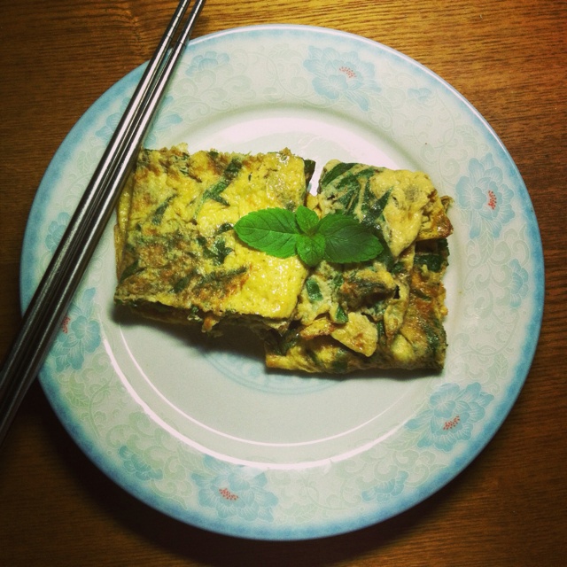 薄荷叶煎蛋