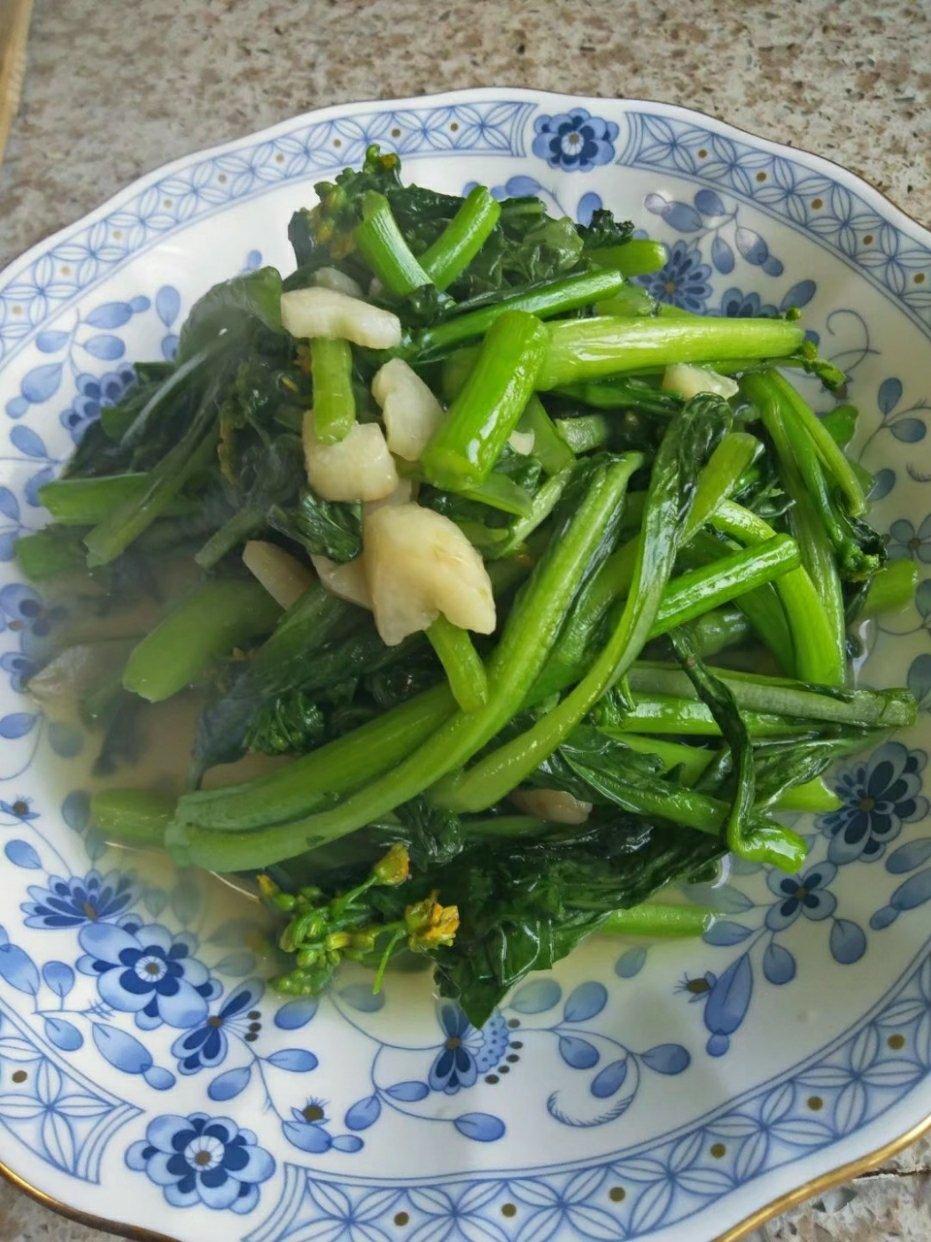 炒菜苔