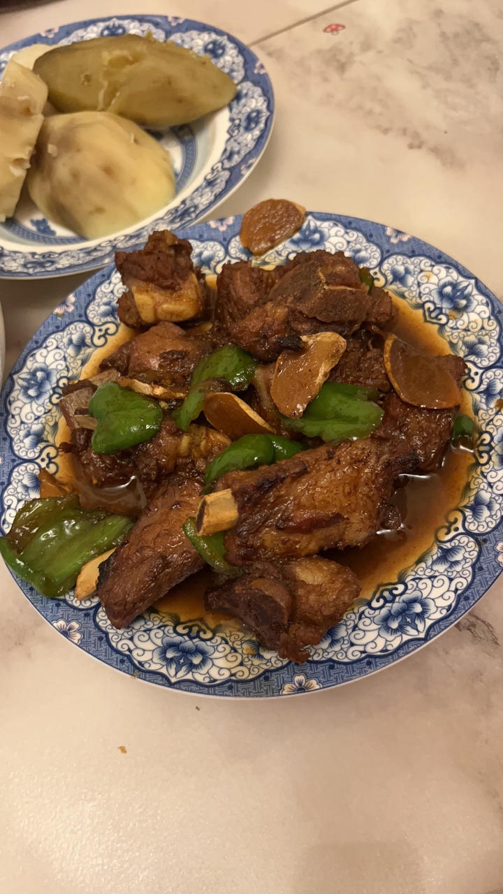 红烧排骨