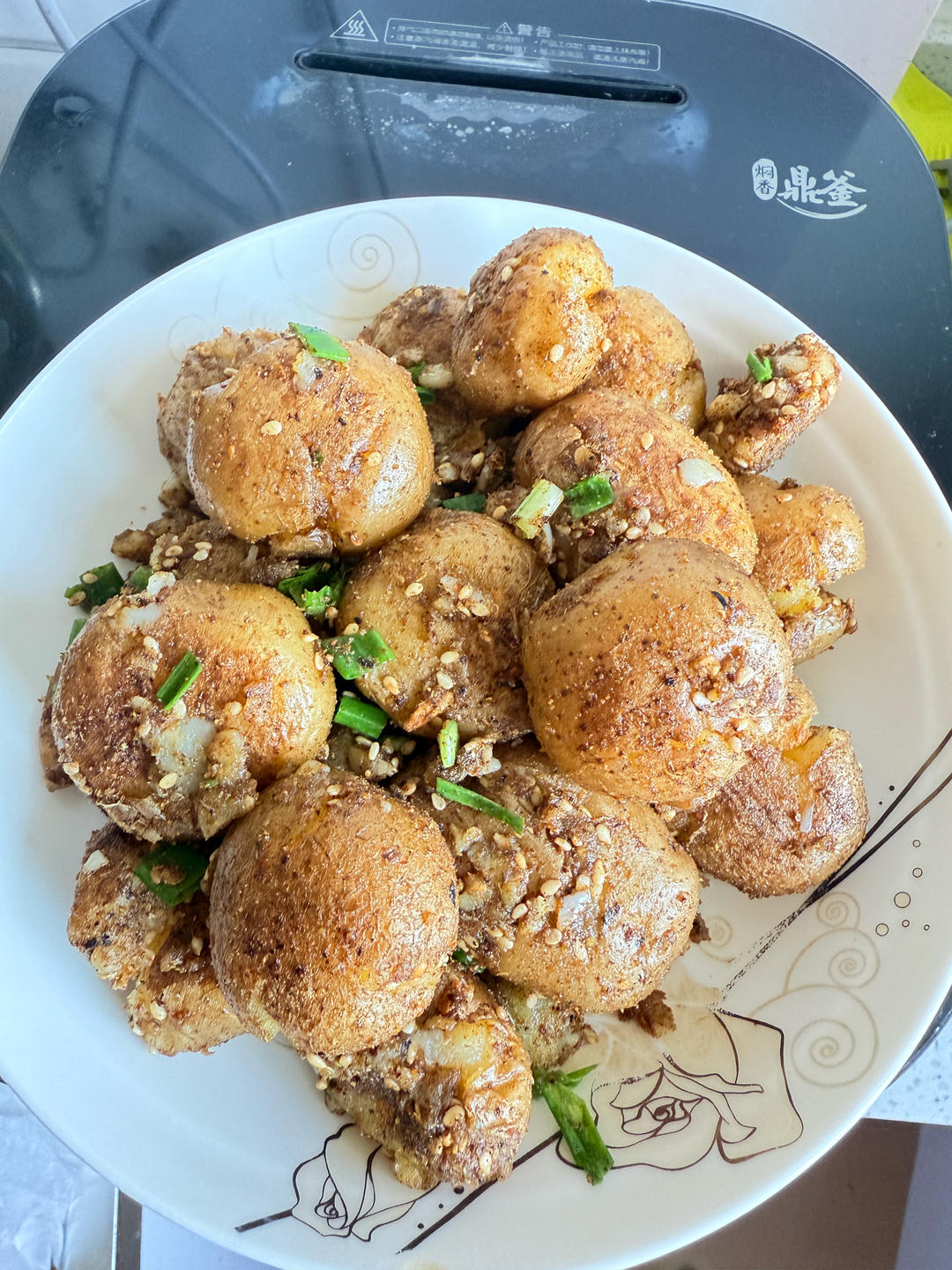 恩施小土豆|香煎土豆有小吃摊那味儿了！