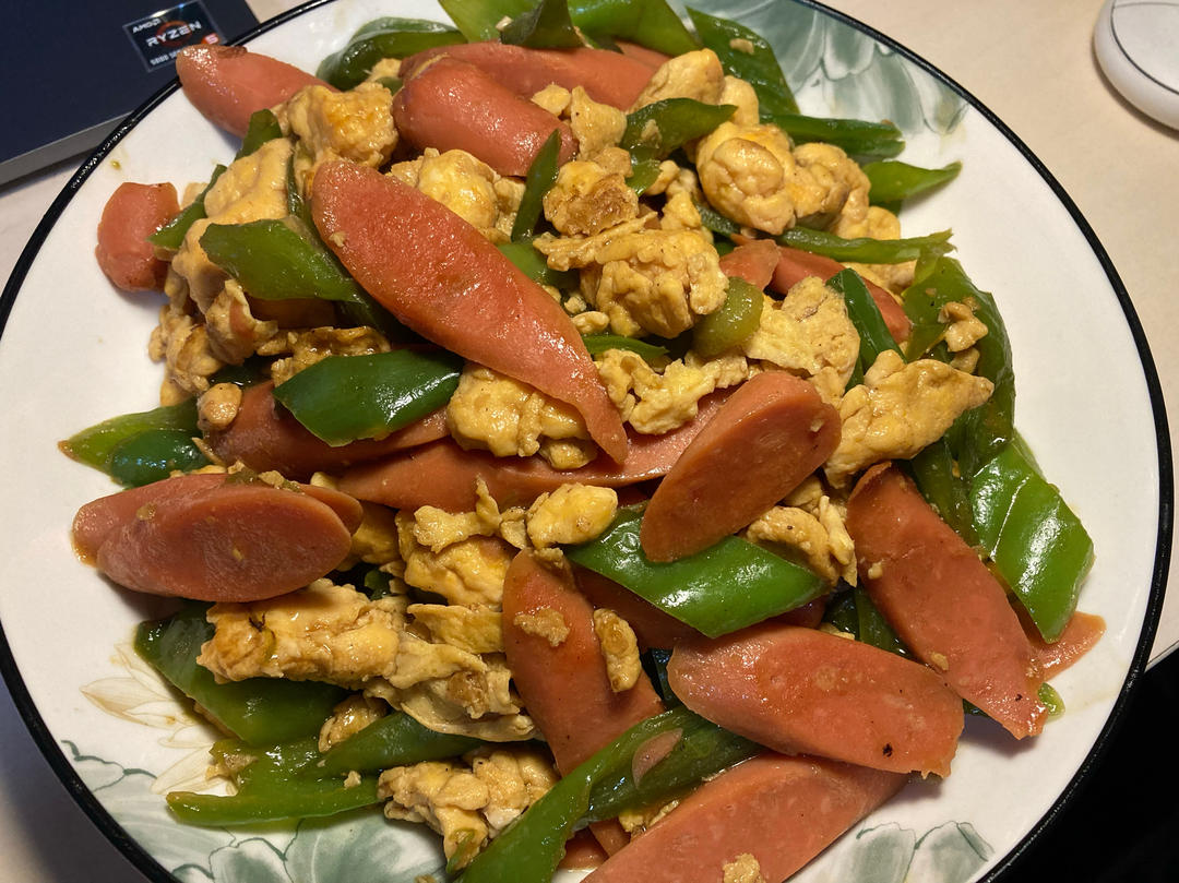 青椒火腿炒鸡蛋
