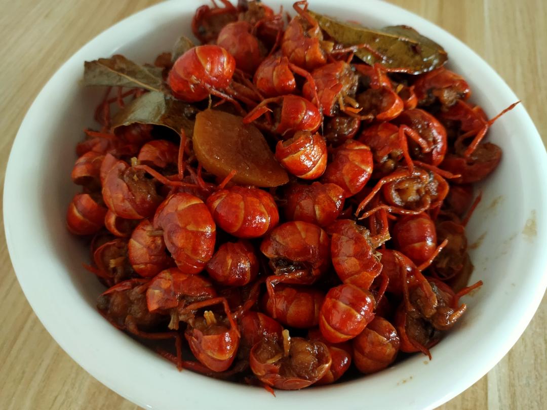吮指全味虾球