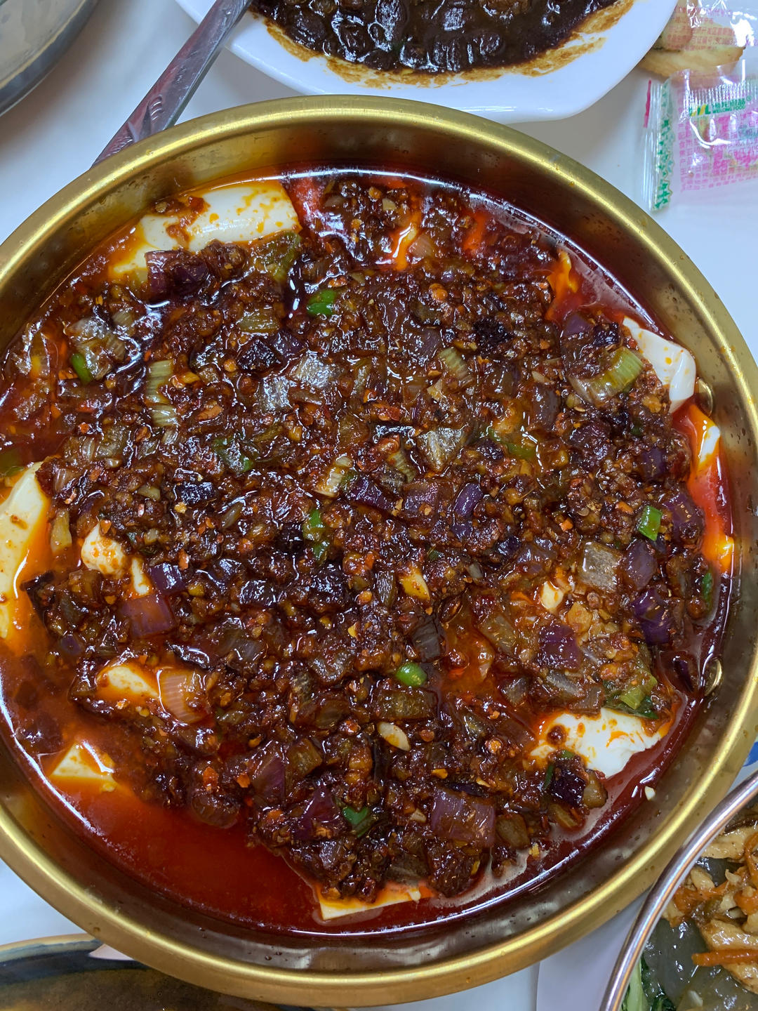 朝鲜族特色美食【石板豆腐】又一偷饭賊