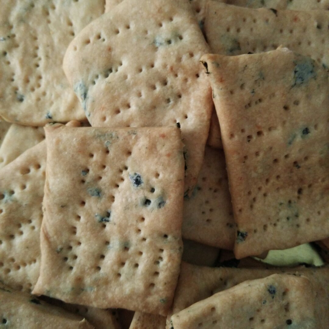 零经验也不怕：葱香苏打饼，据说好吃到六亲不认