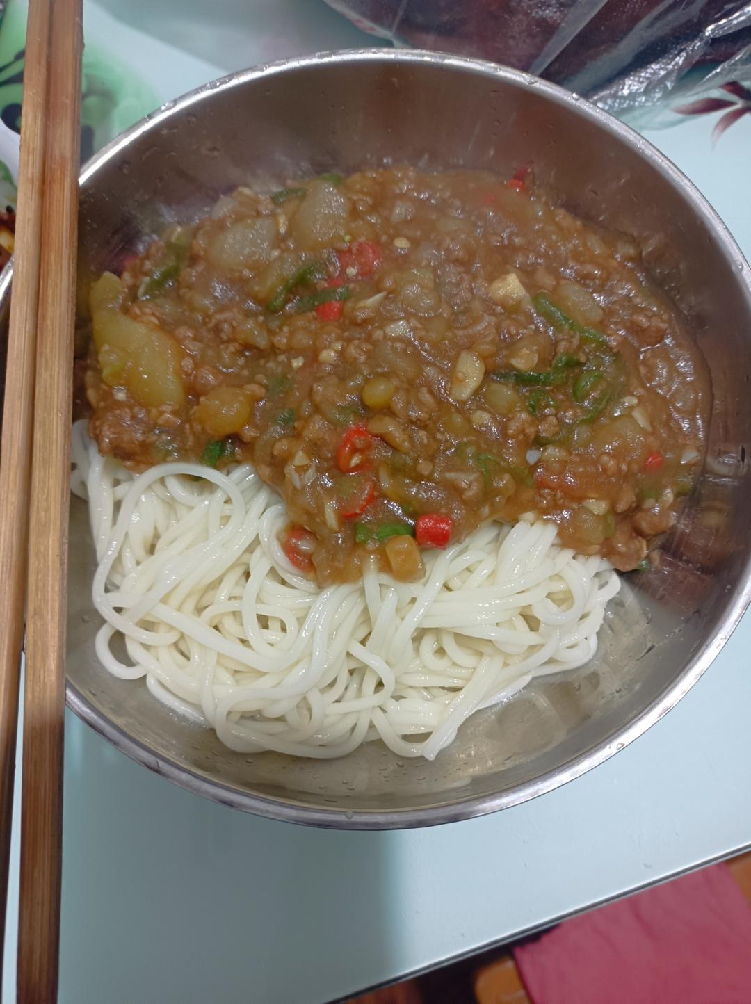 大人小孩爱吃的土豆泥拌面