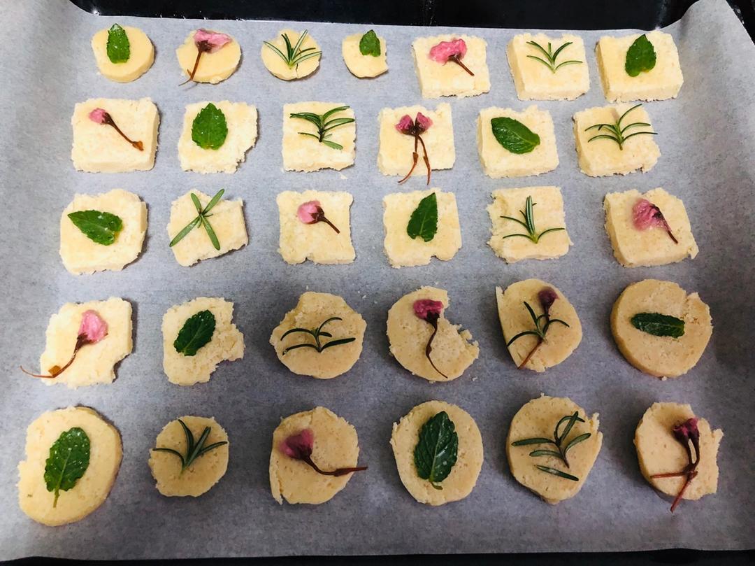 鲜香草黄油饼干（红极一时呱呱饼）