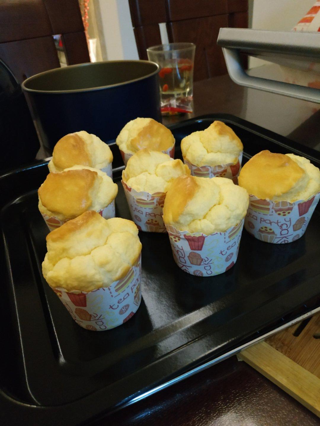 棉花纸杯蛋糕