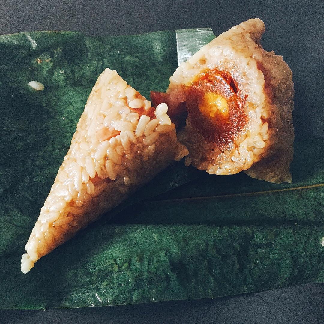 蛋黄肉粽