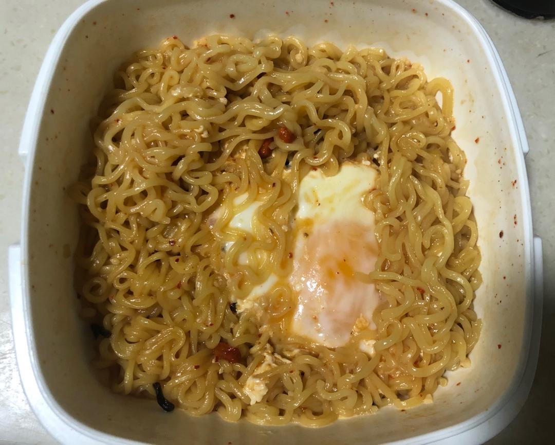 奥运冠军李小鹏的方便面做法（搬运来的）