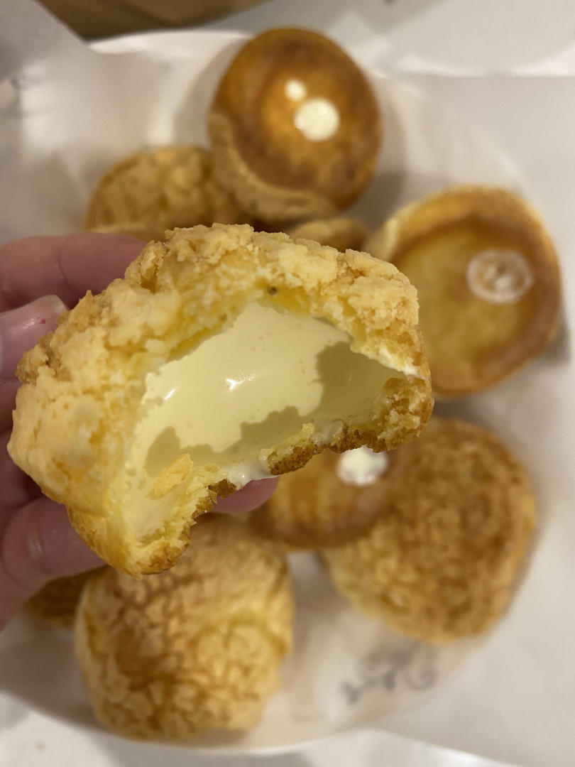 十分美味的酥皮泡芙