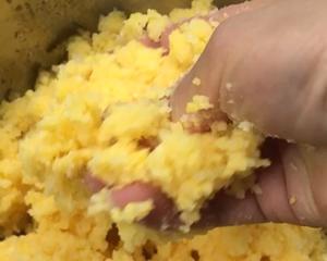软软糯糯的玉米全麦窝窝头的做法 步骤4