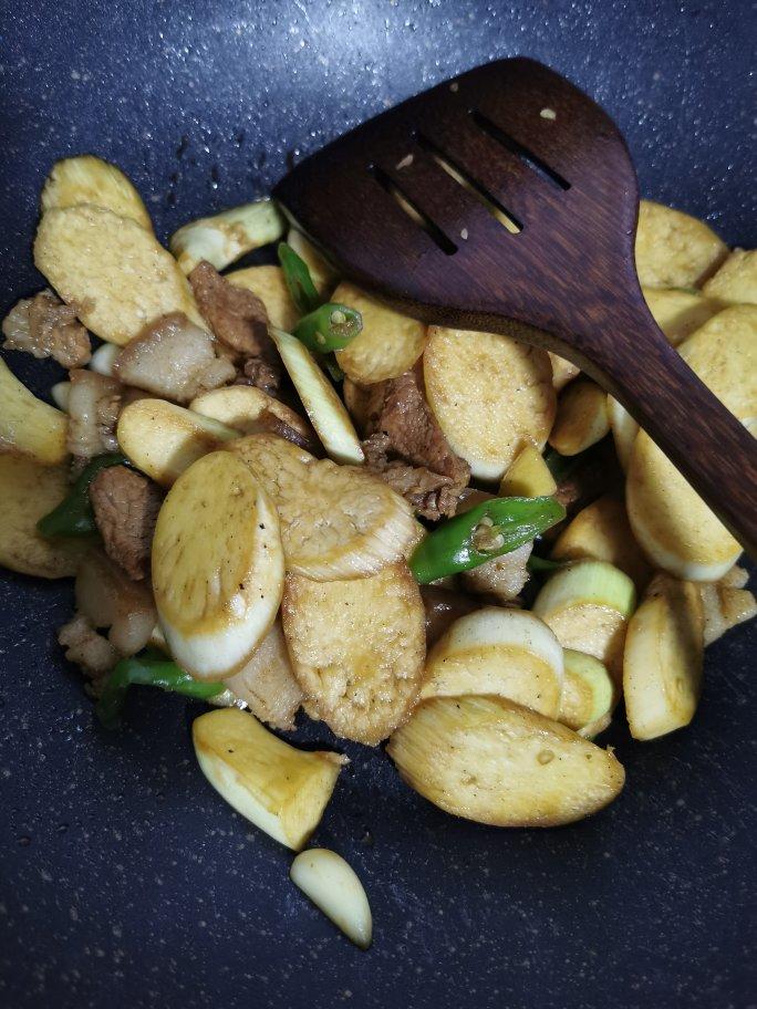 米饭杀手之茭白回锅肉