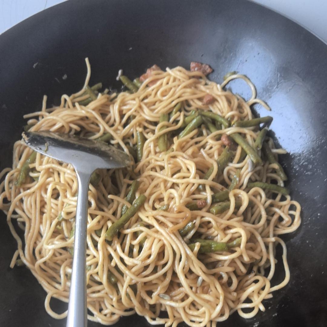 家常豆角焖面