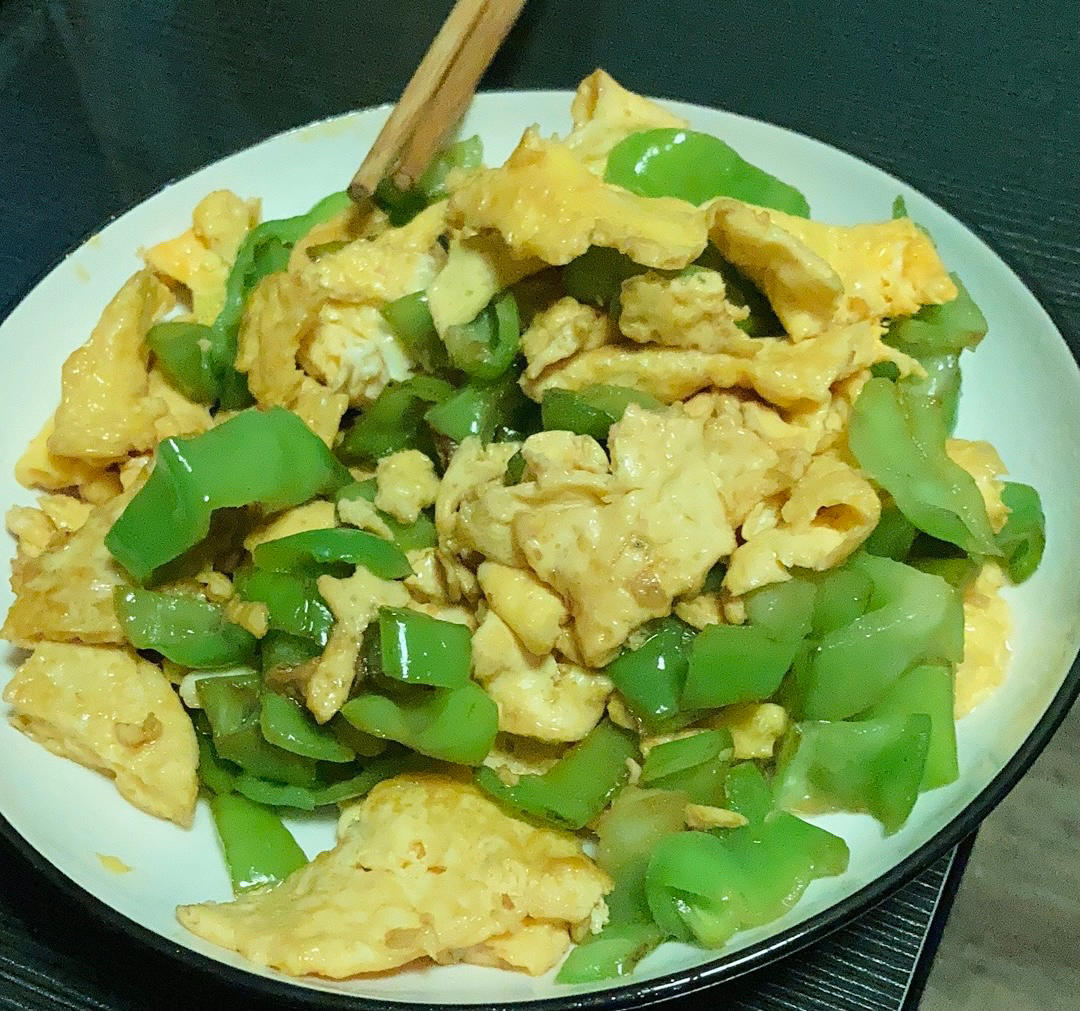 青椒炒蛋