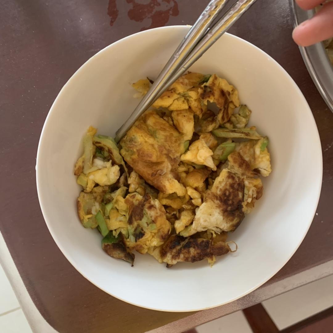 葱花炒鸡蛋