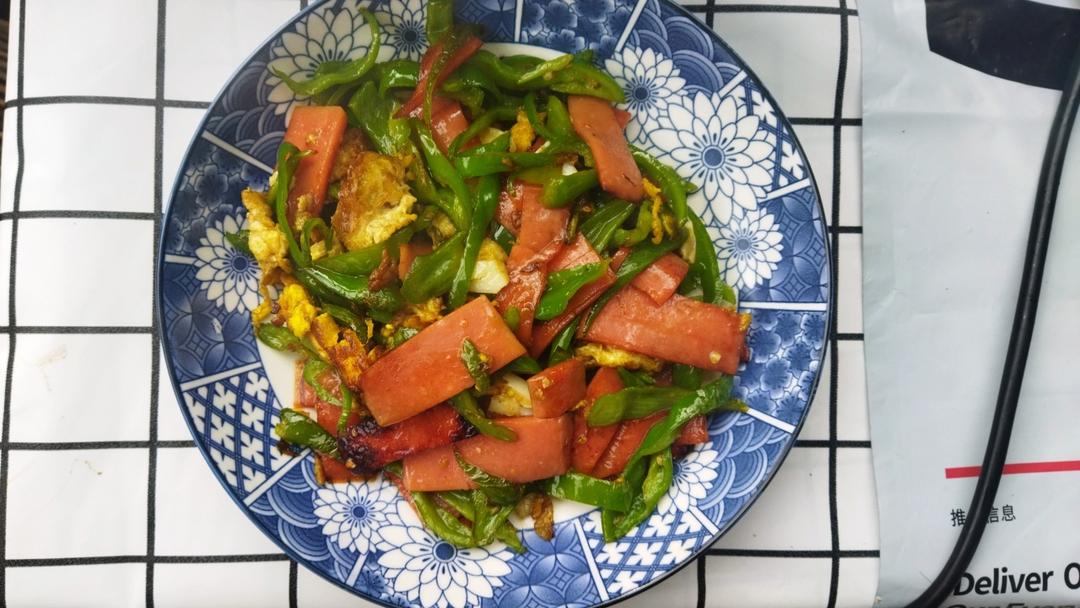 青椒炒蛋