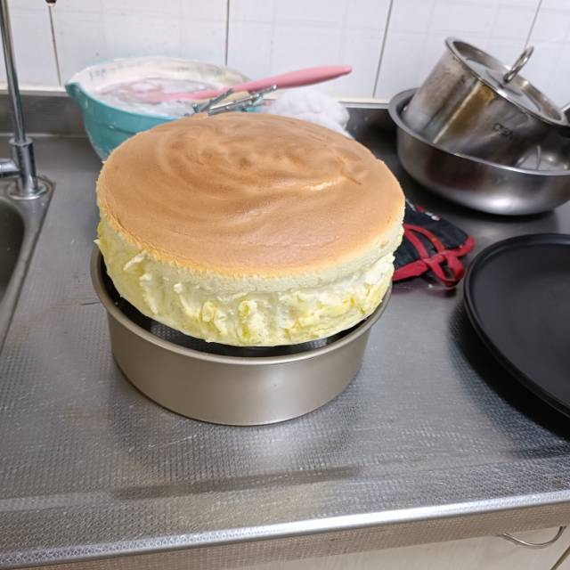 不开裂秘方！轻乳酪芝士蛋糕8寸，易成功配方！详细步骤！