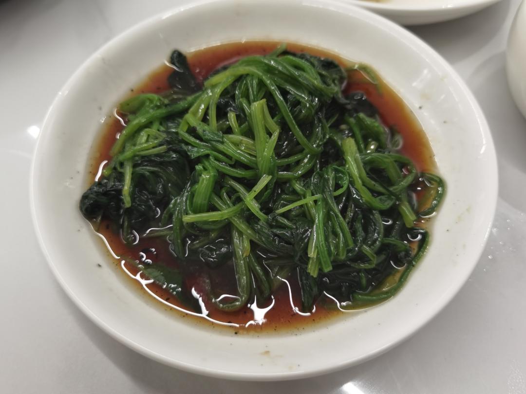 凉拌菠菜(家传秘方)