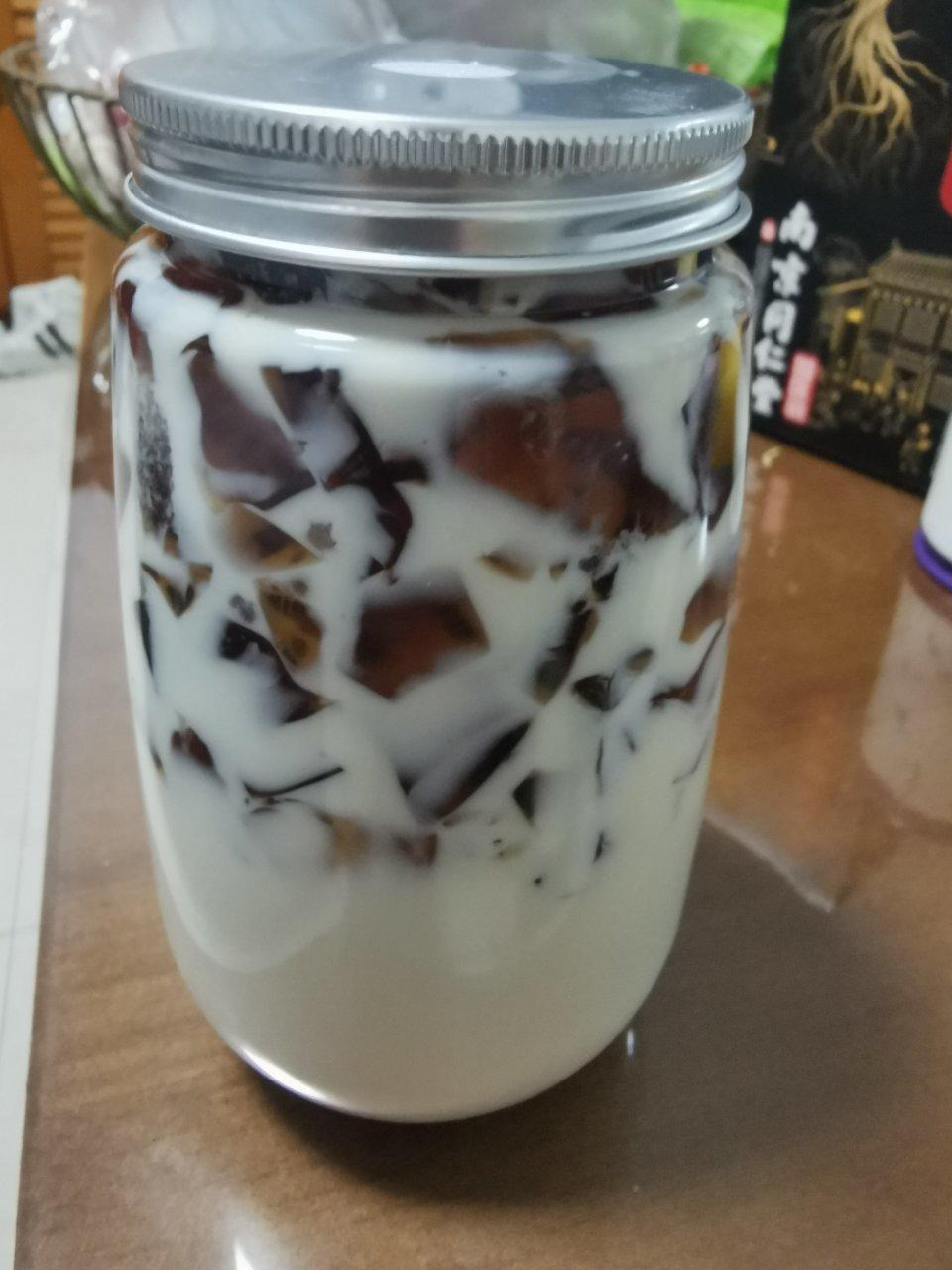 超适合减肥人士喝的奶茶，茶冻，冻冻奶（低热量 比奶茶清爽）