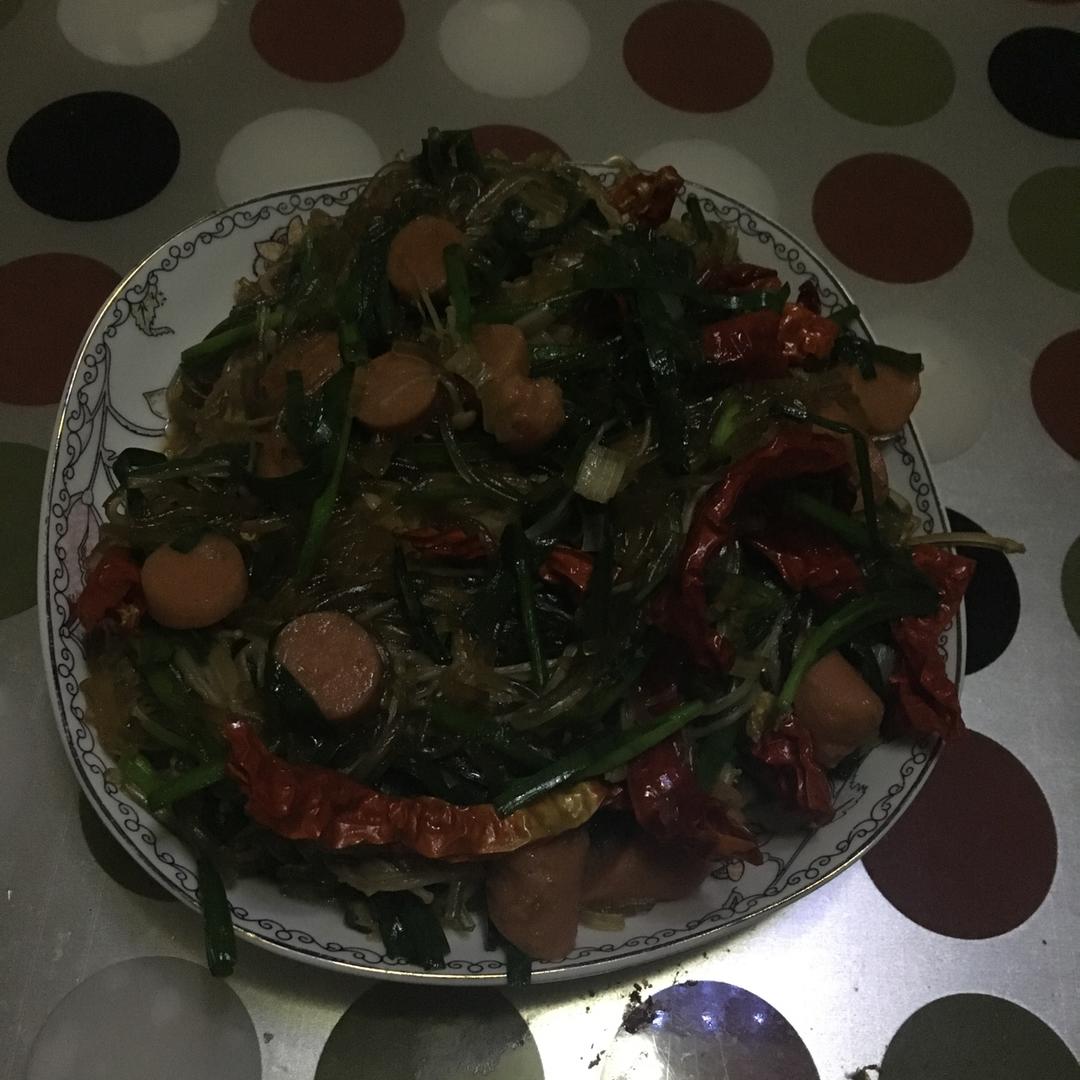金针菇炒肉丝