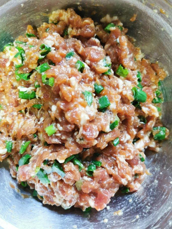 吃饺子的肉馅这样调理才好吃哦！