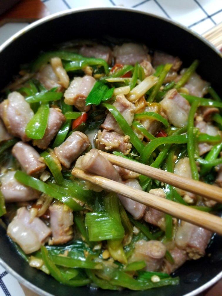 砂锅焗粉肠