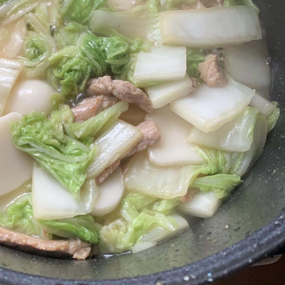 超日常白菜肉丝炒年糕
