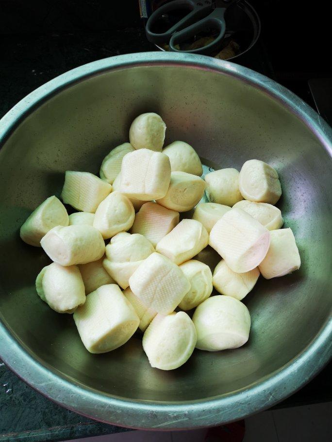 冬天蒸馒头这样发面 快速又简单 蒸出的馒头蓬松煊软又有嚼劲儿 附细节视频详解