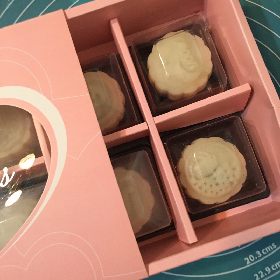 《Tinrry下午茶》冰皮月饼（奶黄馅）