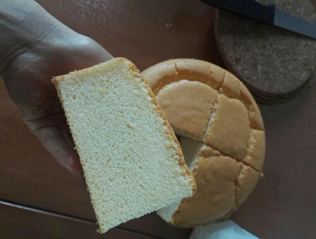 酸奶戚风蛋糕