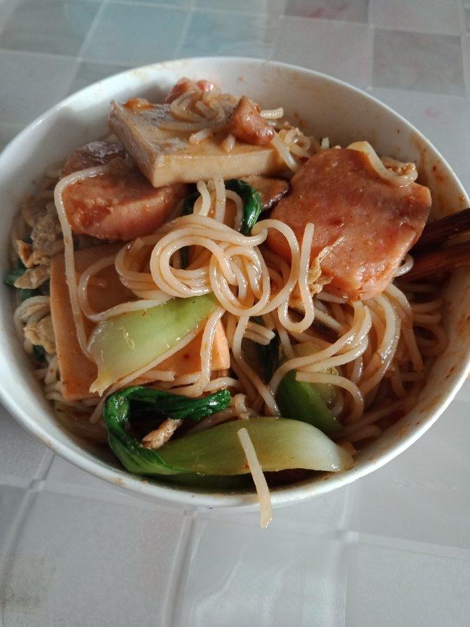 鸡蛋炒米粉