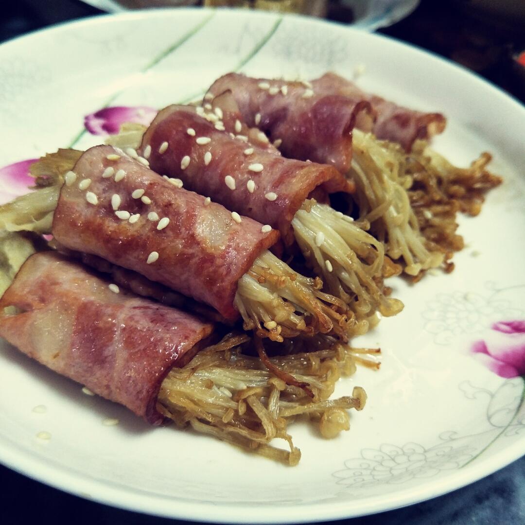 香煎培根金针菇卷