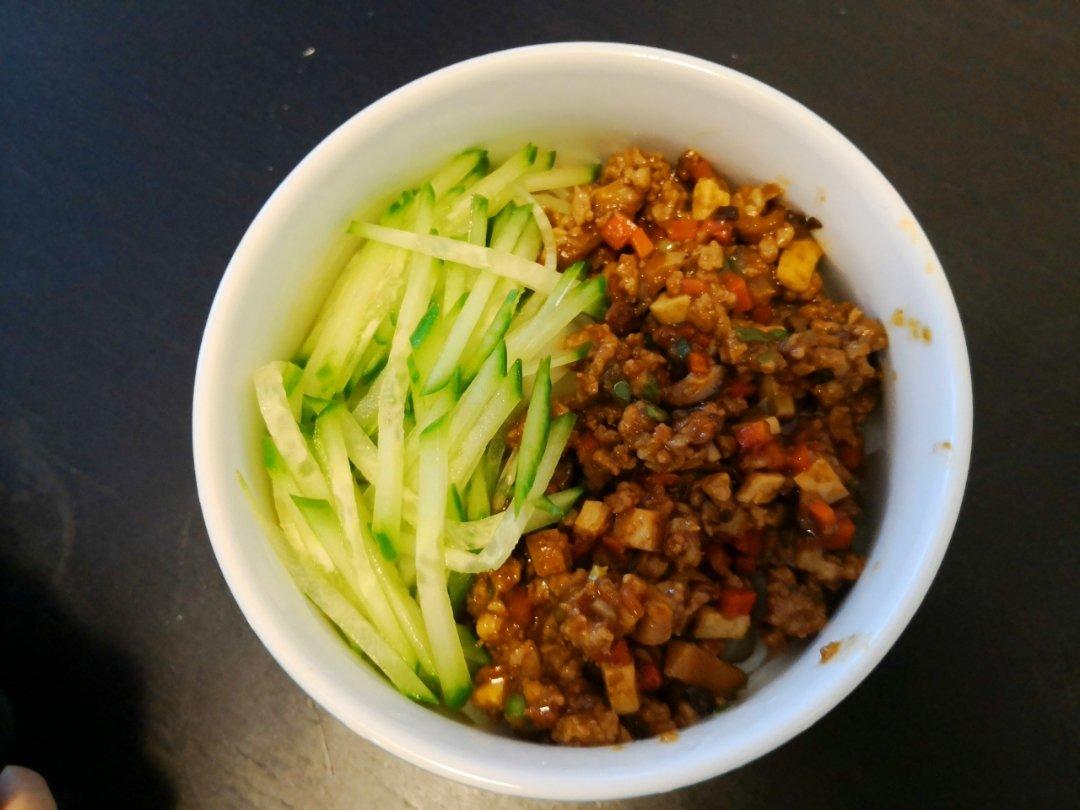 炸酱面