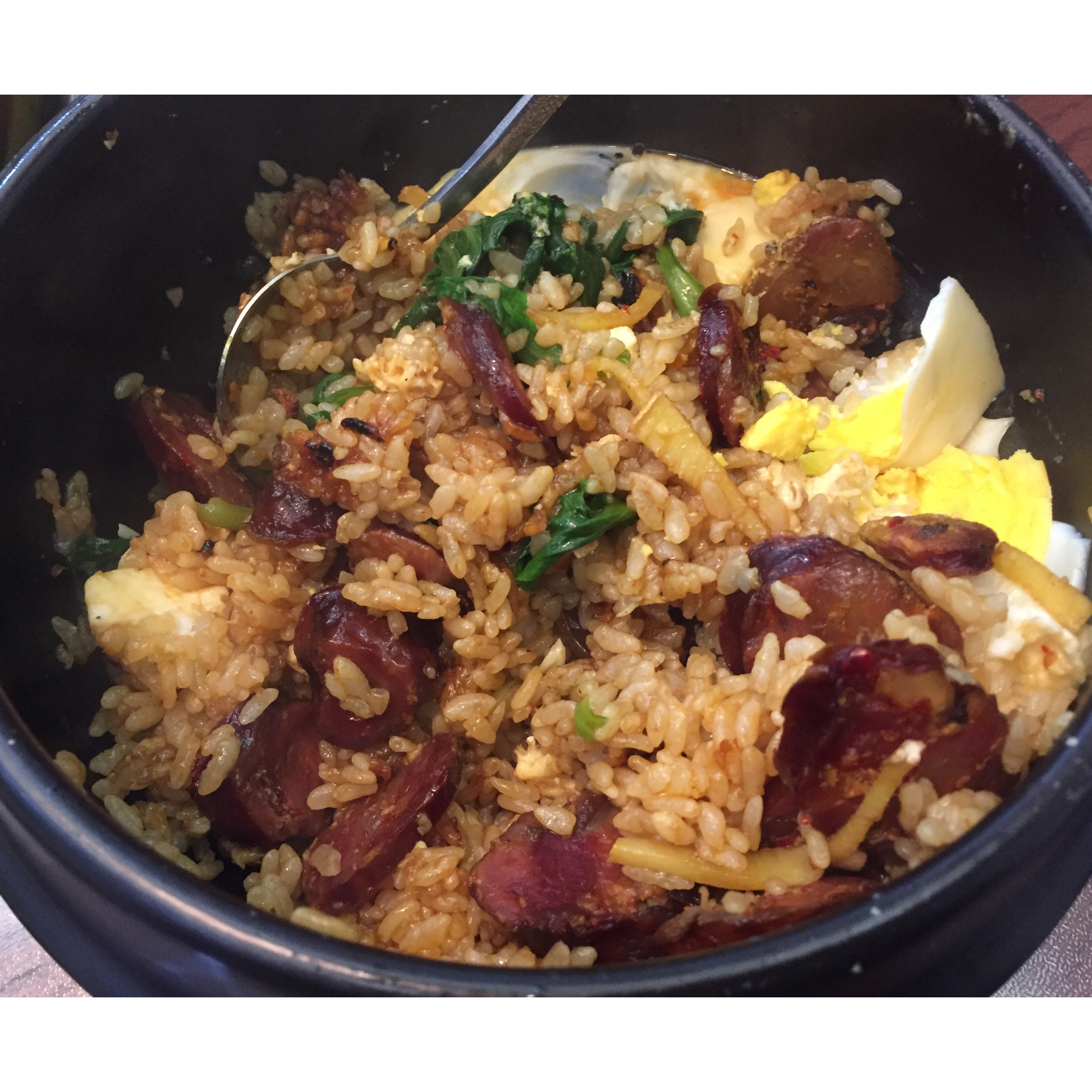 香肠煲仔饭