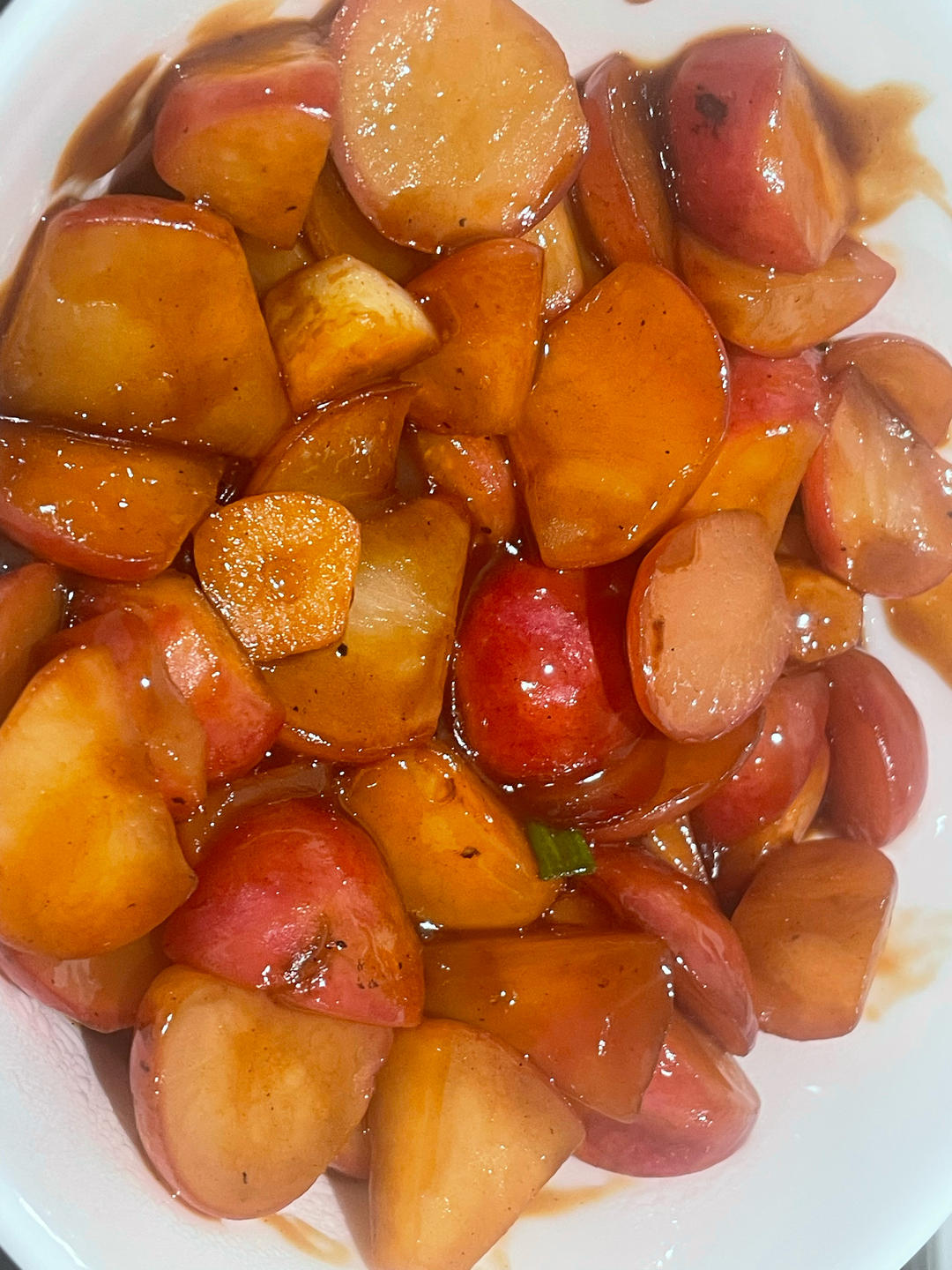 青蒜烧小萝卜，春天的应季菜