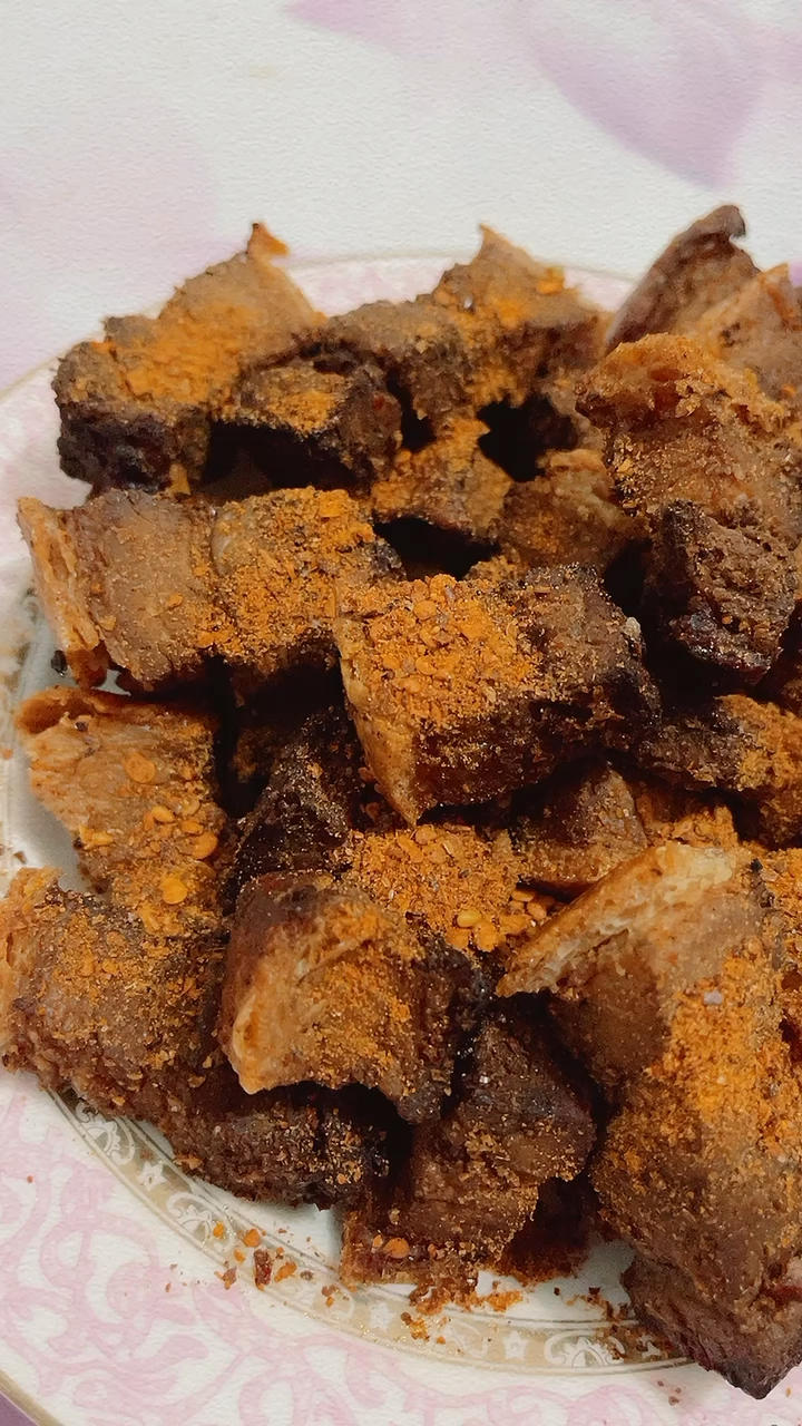 口水流一地的香酥脆皮烤五花肉😏