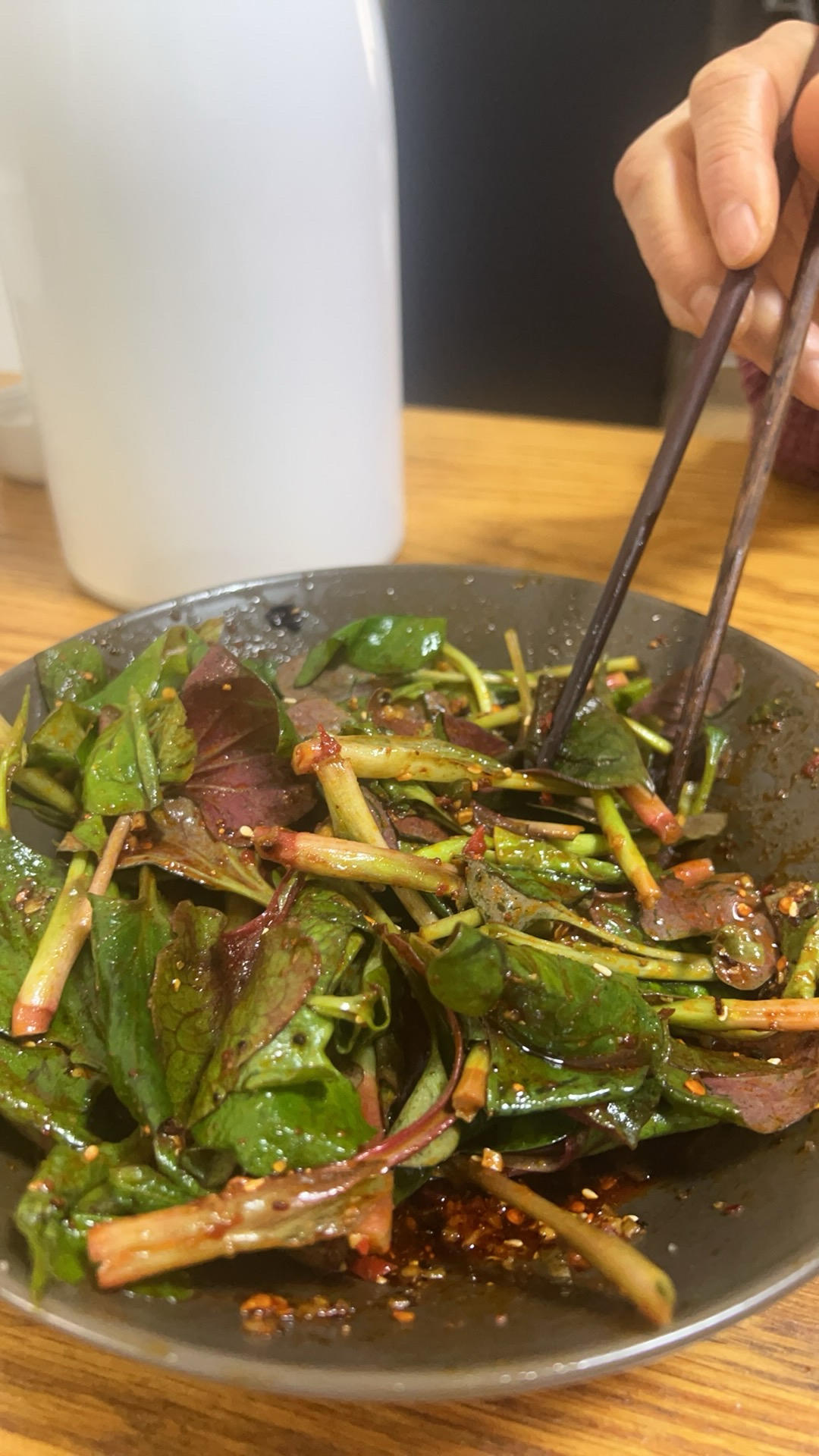 厨师长教你：“凉拌鱼腥草”的家常做法，学会了在家也能做大厨