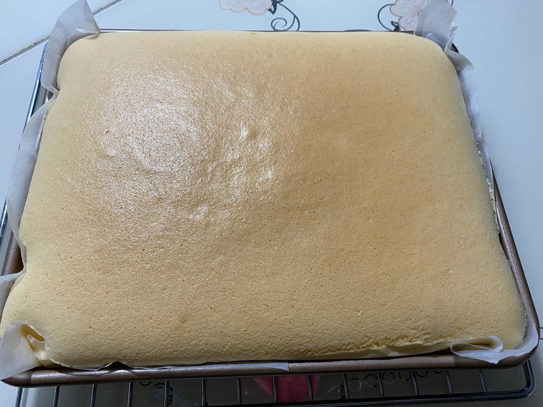 8寸金方盘古早味蛋糕
