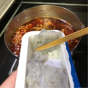 水煮虾滑拼牛肉的做法 步骤5