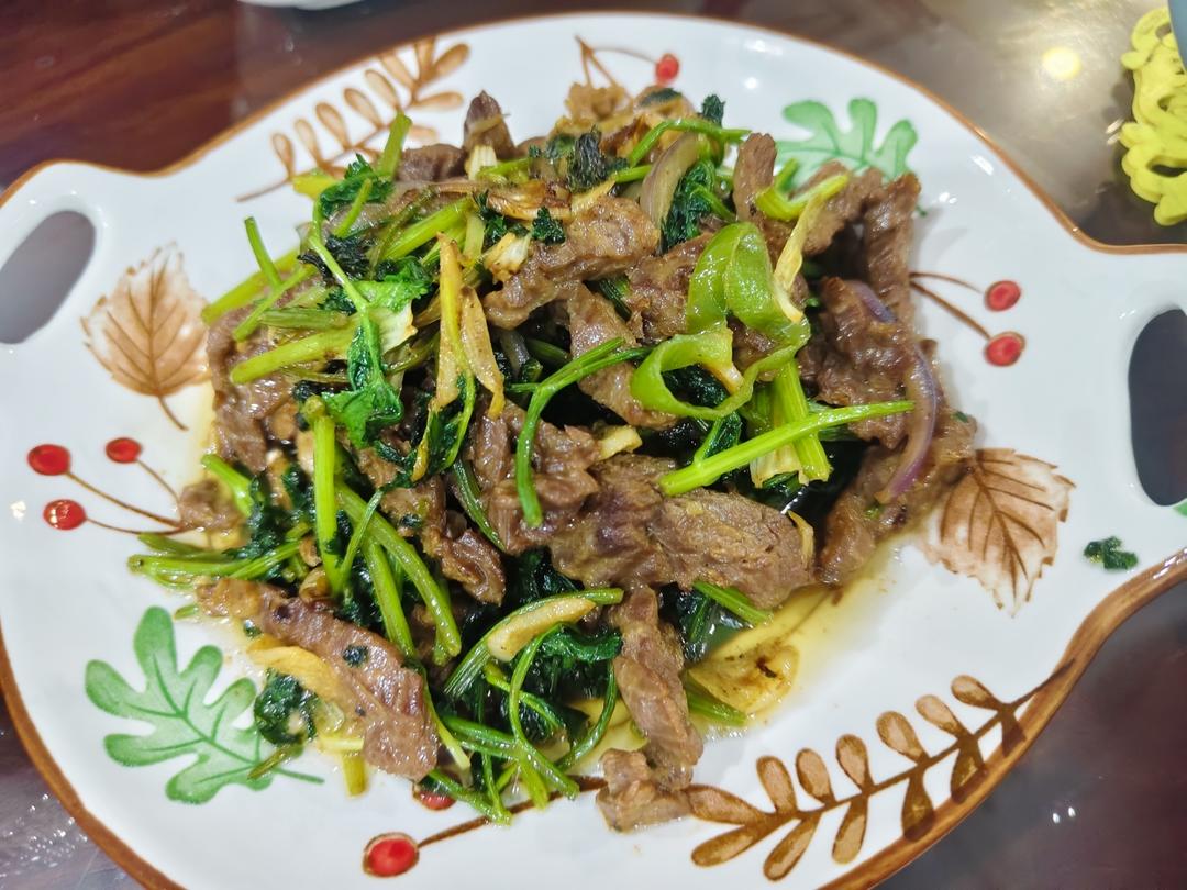 香菜爆炒羊肉