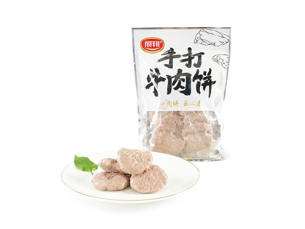 超简单的、几乎零材料的煎牛肉饼的做法 步骤1