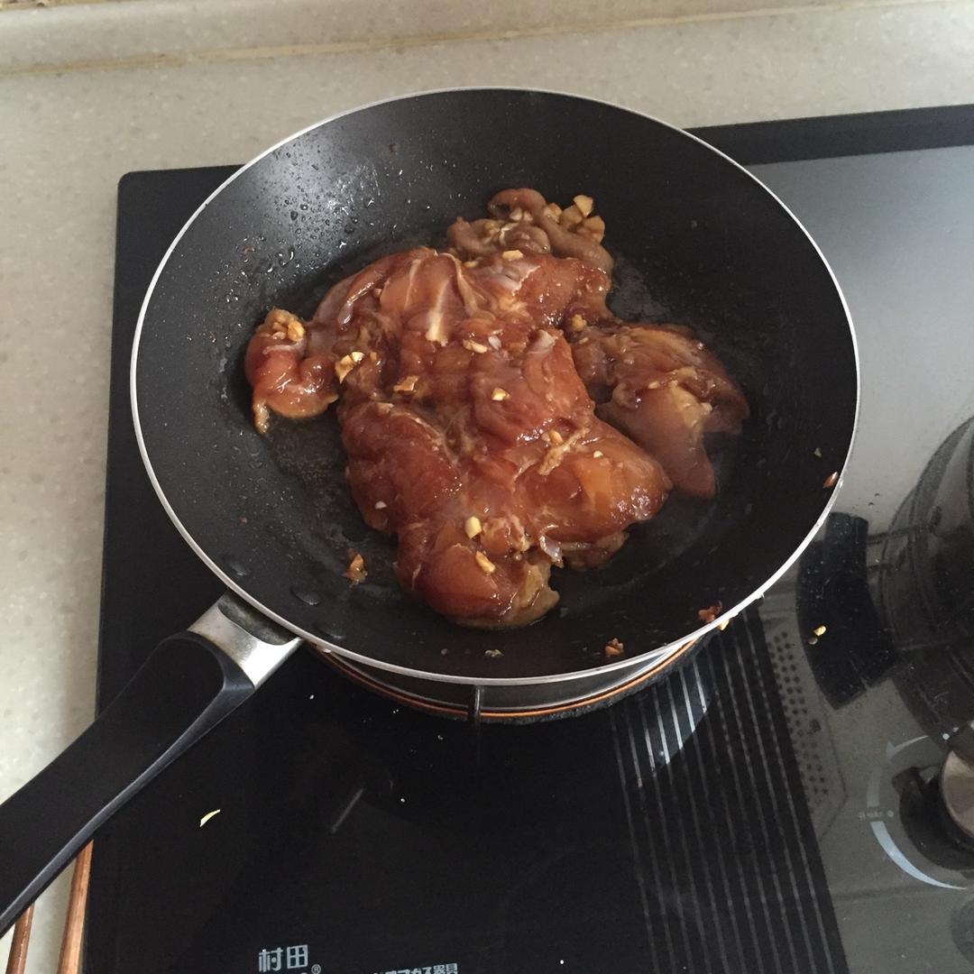 照烧鸡腿肉（蜂蜜鸡腿）的做法 步骤3