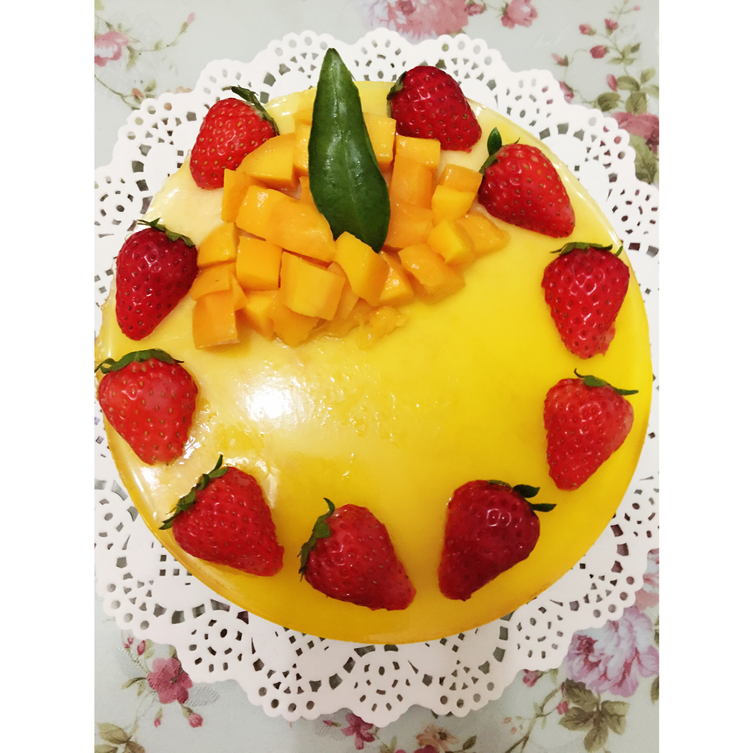 芒果纯酸奶慕斯