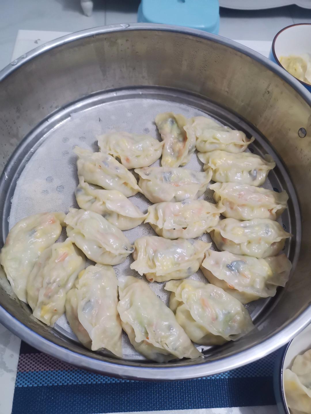西葫芦虾仁蒸饺