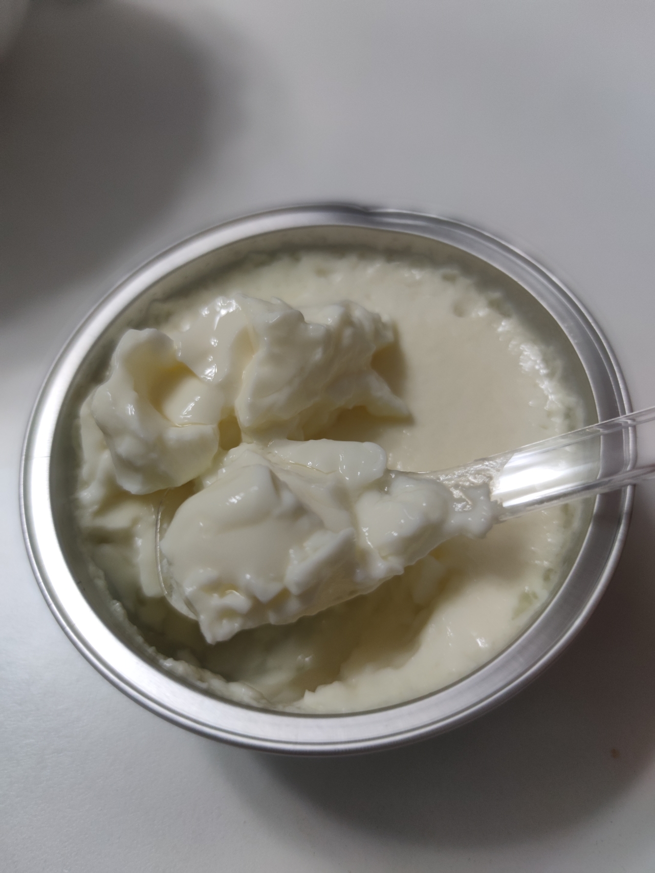 双皮奶（科学方子：淡奶油兑牛奶以假乱真乳脂达到8%的水牛奶，在家轻松做出正宗顺德味儿）