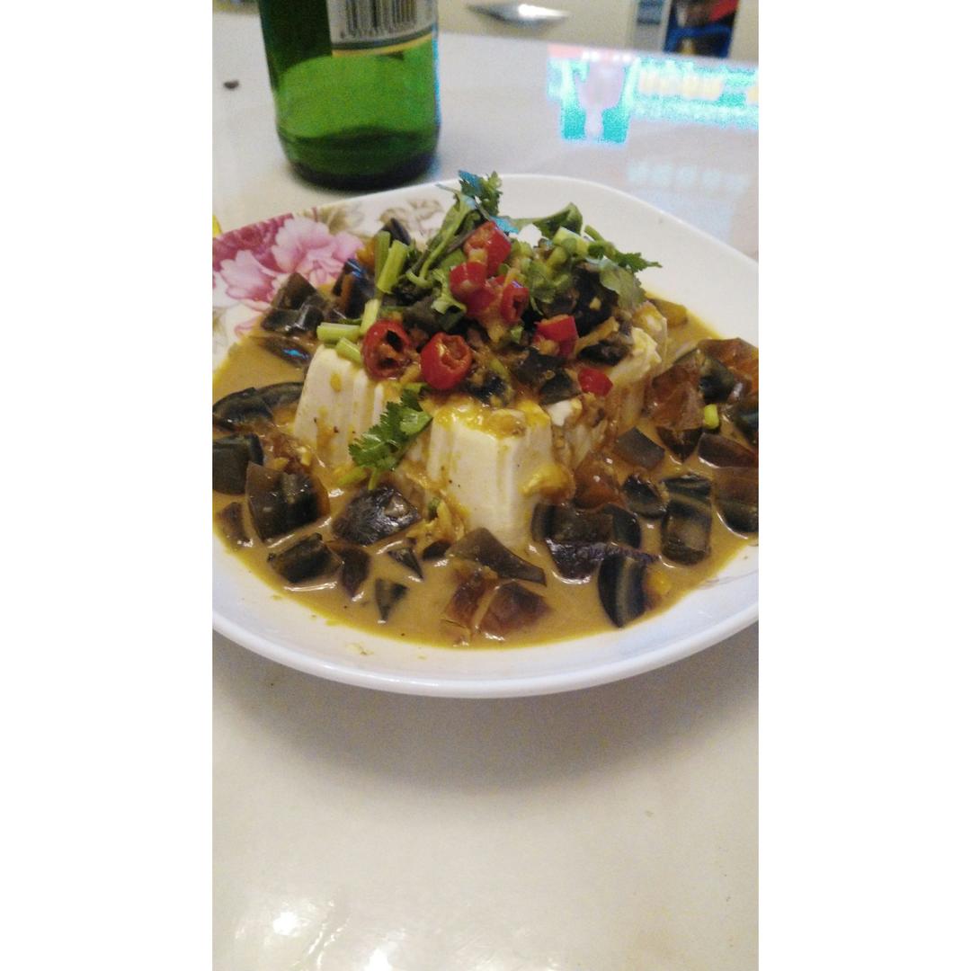 皮蛋豆腐