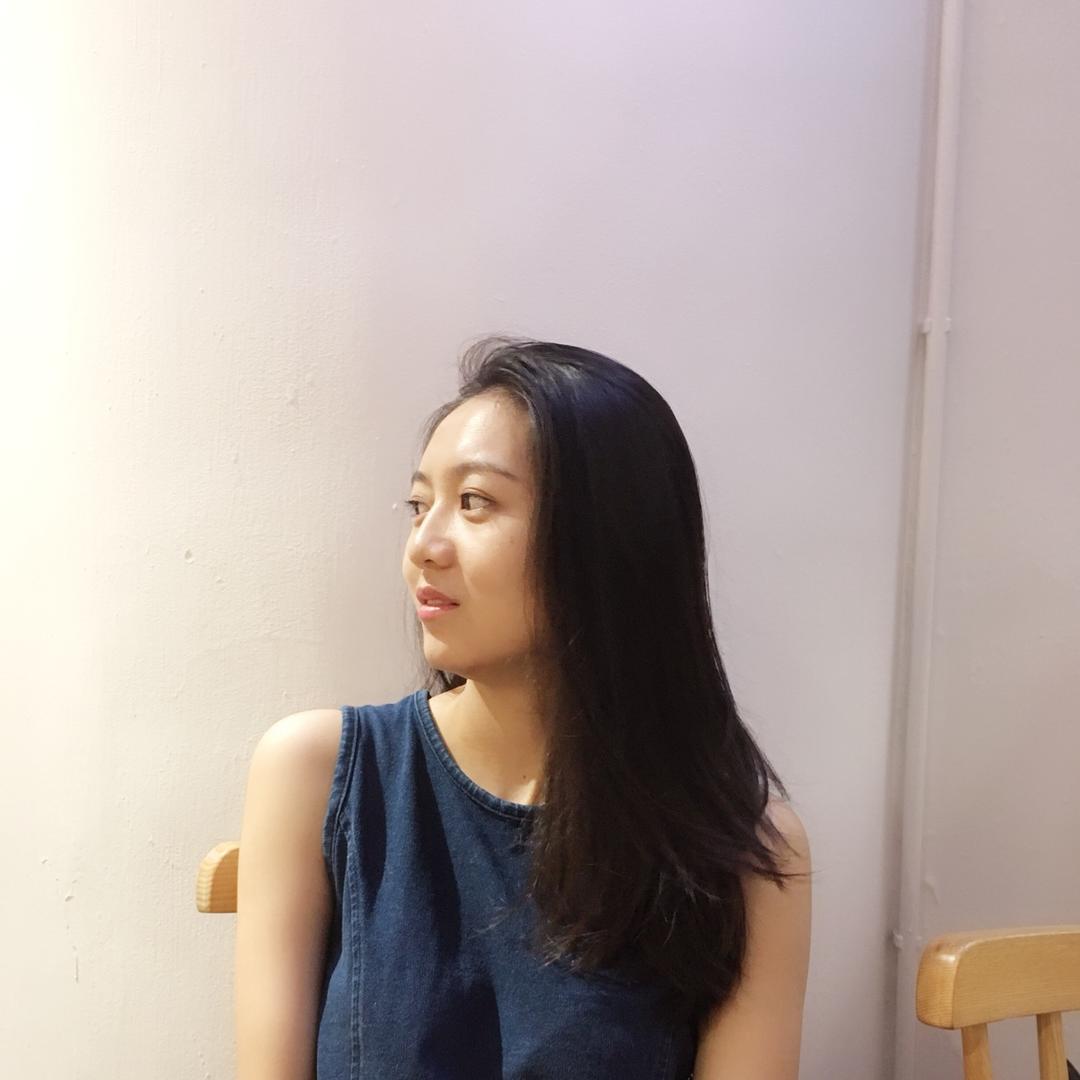 喜欢做饭的拜小姐