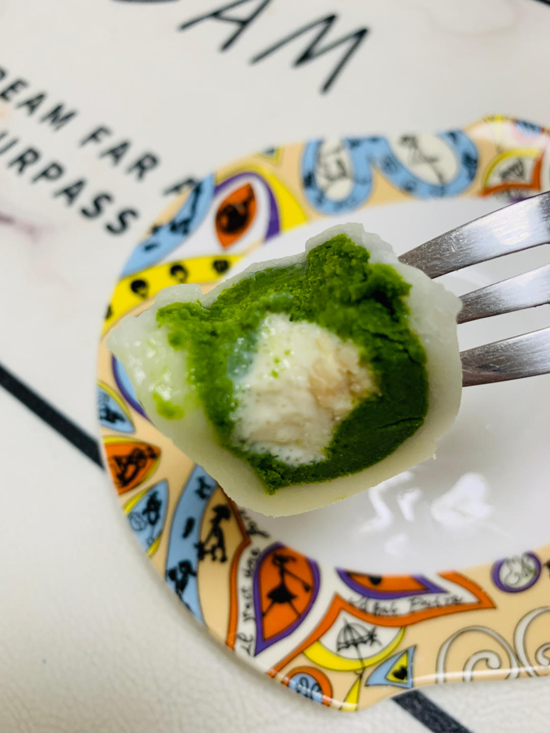《Tinrry+》斑斓流心冰皮月饼（椰子和榴莲口味）