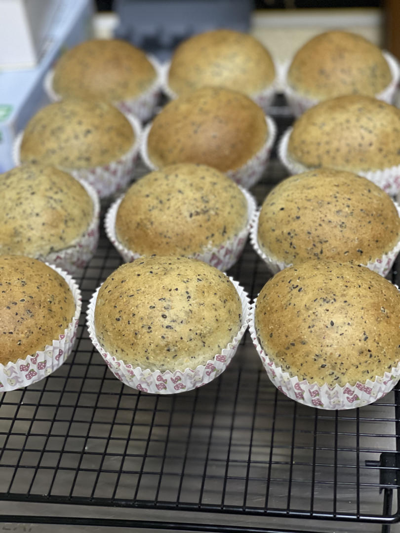 双倍黑芝麻餐包